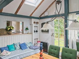 Holiday Home Laurine - 2-7km from the sea in NE Jutland by Interhome - Jerup - 2