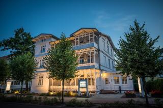 Hotel Garni Getreuer Eckart - Binz - 4