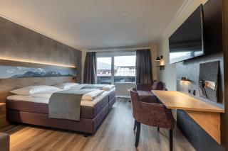 Hotel Fischer - Sankt Johann in Tirol - 1