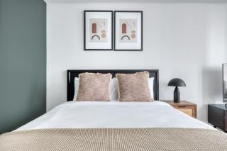 First Hill Studio w Gym Coworking SEA-458 - 4