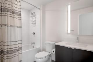 South Lake Union 2br w wd roof nr Lake Union SEA-501 - 1