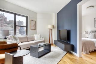 Midtown E 3BR w Elevator Doorman nr UN NYC-814 - 0
