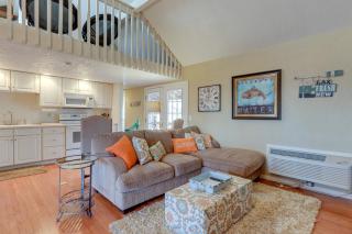 Osage Beach Home Screened Porch, Resort Amenities - Osage Beach - 6