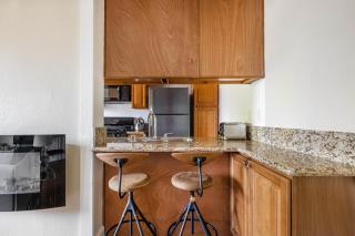 Marina Del Rey 1BR nr Marina shops dining LAX-446 - 4