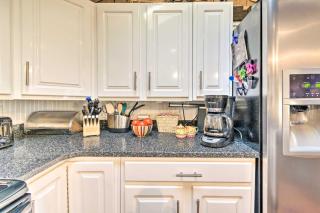 Lakeside Kent Home with Pier and Boat Ramp Access - Waterport - 1
