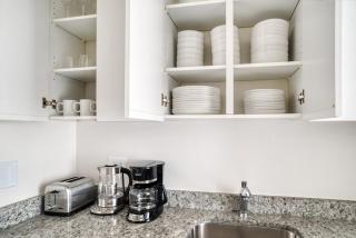 UES 2br w elevator doorman gym nr Central Park NYC-1072 - 6