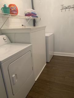 Island hideaway with boat slip (perfectly located between Flagler & Canal) - New Smyrna Beach - 2