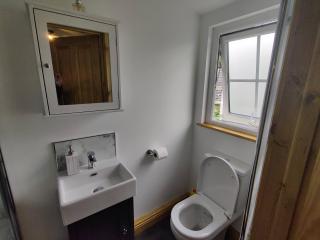 Bumble Bee Cabin - Bootle - 2