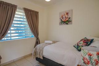 The Lemon Tree Oasis - Solar - 6