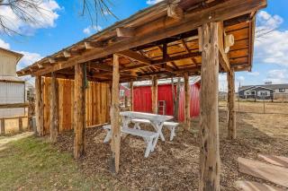 Grand Canyon Ranch Home - Western History - Big city lot - AC! - Williams - 5