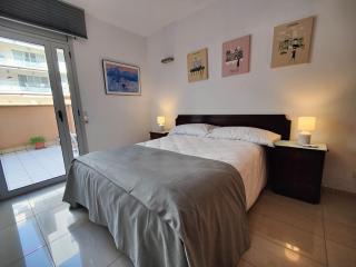 Badalona Beach Apartment - 2