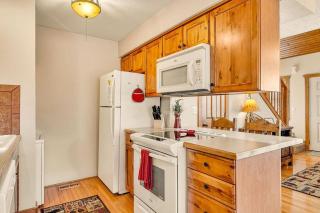 Bear Cabin Getaway - Reeds Spring - 3