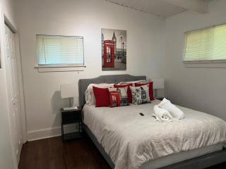 Recently renovated Haven in Brookhaven. - Atlanta - 0