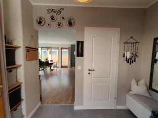 House for Familiy, Friends and Business - 4