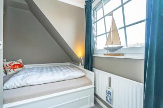 Maritim und individuell in Wenningstedt mit Balkon - 1