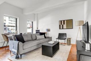 Chelsea 1BR w Gym Doorman nr Penn Station NYC-675 - New York - 0