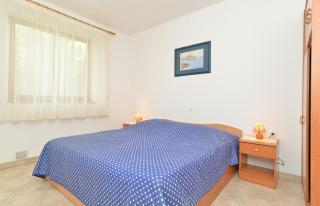 Apartments with parking space Valbandon, Fazana - 20648 - 1