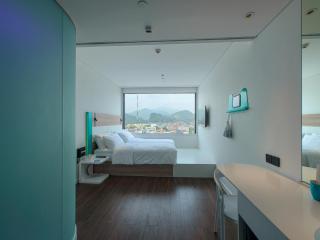 Tru by Hilton Hoa Binh City Centre - Hòa Bình - 3