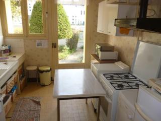 Maison F6 en centre-ville de Royan, à 150m de la plage, avec garage et jardin - FR-1-71-55 - Royan - 7