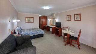 Southern Comfort Motor Inn - Cootamundra - 7