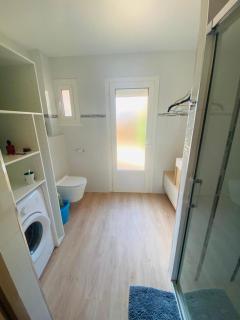 Face à la mer avec clim, wifi, parking - 7