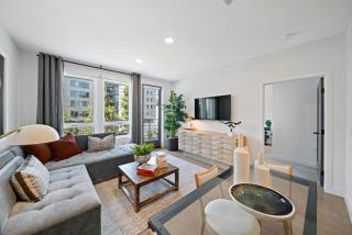 Halcyon House Apartments - 0