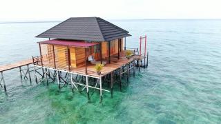 Derawan Fisheries Cottage - - 7