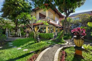Royal Hotel and Villa Bali - Legian - 2