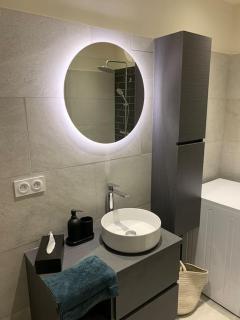 Appartement rénové vue mer - citadelle de Bastia - 6