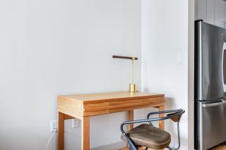 S Boston studio w Gym WD by Seaport on D BOS-351 - 7