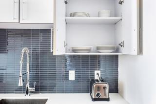 S Boston studio w Gym WD by Seaport on D BOS-351 - 4