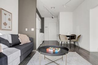 2B w WD Gym Rooftop Steps from T stop BOS-532 - 8