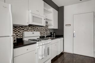 2B w WD Gym Rooftop Steps from T stop BOS-532 - 5