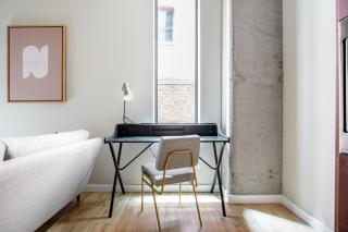 Downtown 1BR w Gym WD walkable location SEA-48 - 8