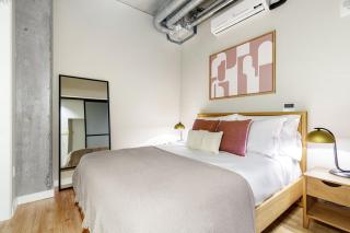 Downtown 1BR w Gym WD walkable location SEA-48 - 5