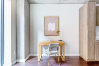 Downtown 1BR w Gym WD walkable location SEA-49 - 7