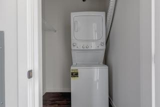 S Lake Union Studio w Gym WD nr bars SEA-142 - Seattle - 1