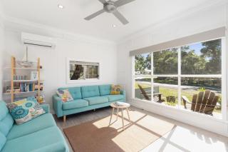 Abode Callala Beach Jervis Bay - 100m to Beach! - Callala Beach - 5