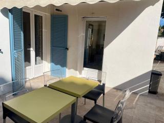 Super appartement avec terrasse, centre ville - Saint-Tropez - 7