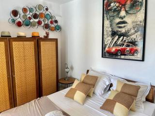 Super appartement avec terrasse, centre ville - Saint-Tropez - 2