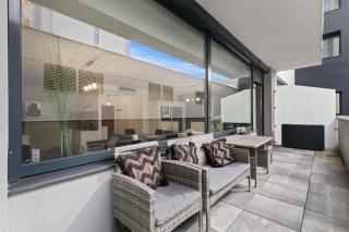 LAM Moon - AC - TERRACE - Bratislava - 6