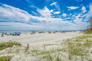 Southern Breeze Ocean Front Hotel - Myrtle Beach - 7
