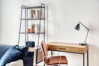 Downtown 1BR w Gym WD BBQ nr Dining Shops SEA-401 - 8