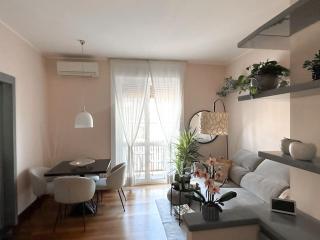Bright Terrace-Garden Apartment - Milan - 0