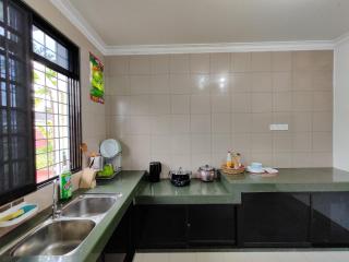 Grand Height Homestay 3A 10pax 4Rooms - Sibu - 9