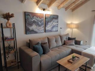 Garitsa Apartments B - 4