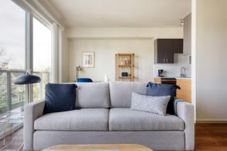 Redmond 1BR w Gym WD Courtyard nr buses SEA-351 - 0