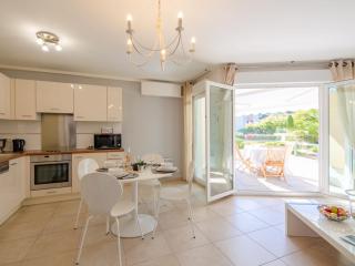 Apartment Les Rivages de L'Esterel-2 by Interhome - Boulouris-sur-Mer - 3