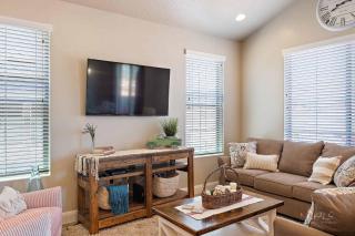 The Farmhouse townhouse - 7