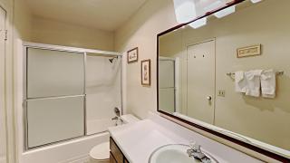 Two Bedroom Units at 1849 Condos with 3 Hot Tubs & Slopeside - Mammoth Lakes - 4